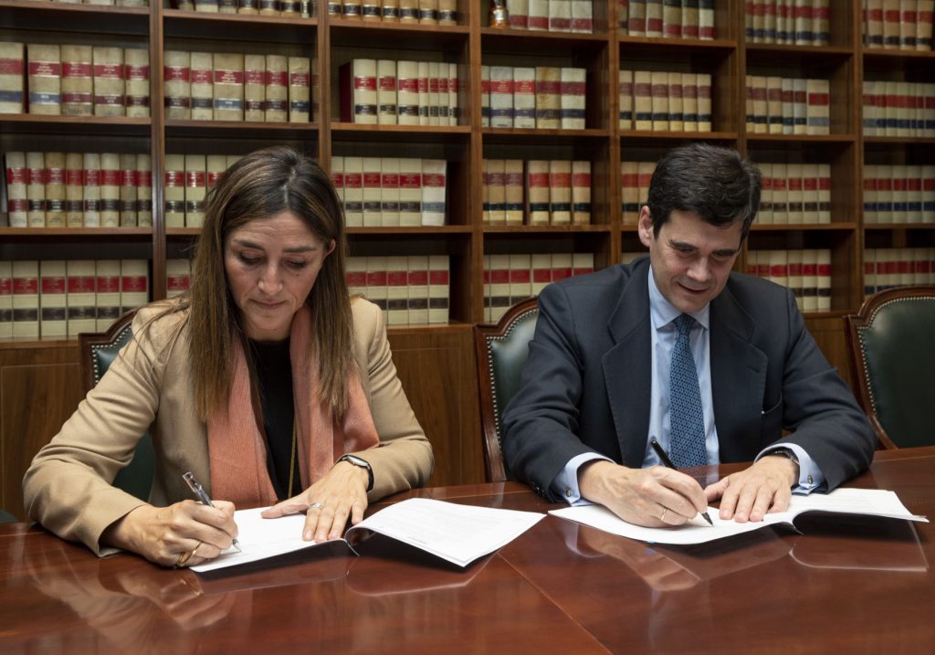 Fundación Telefónica apoya el ARCHIVO de Felipe González