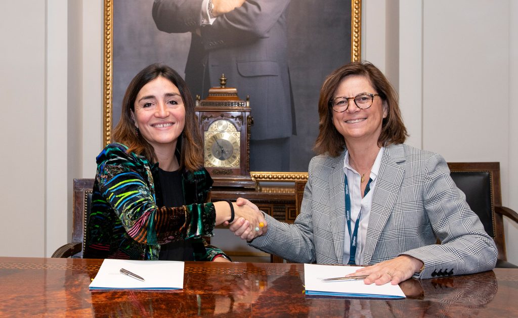 Fundación Telefónica continúa apoyando el ARCHIVO de Felipe González