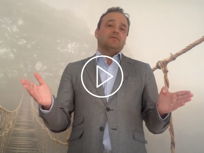 Política económica y gobernanza global
